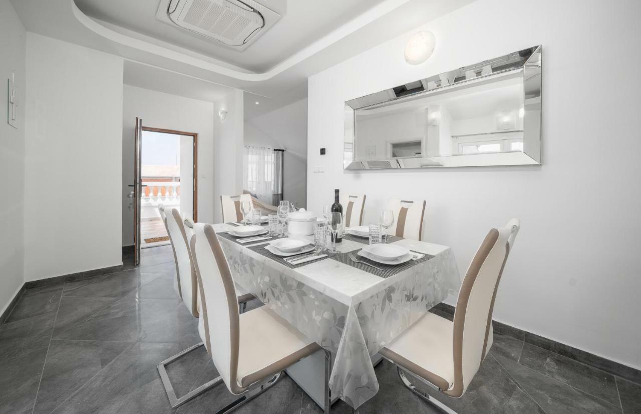 Apartments Lipic فوديس المظهر الخارجي الصورة